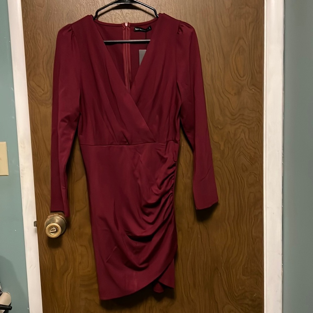 NWT Sarin Mathews maroon long sleeved dress size M